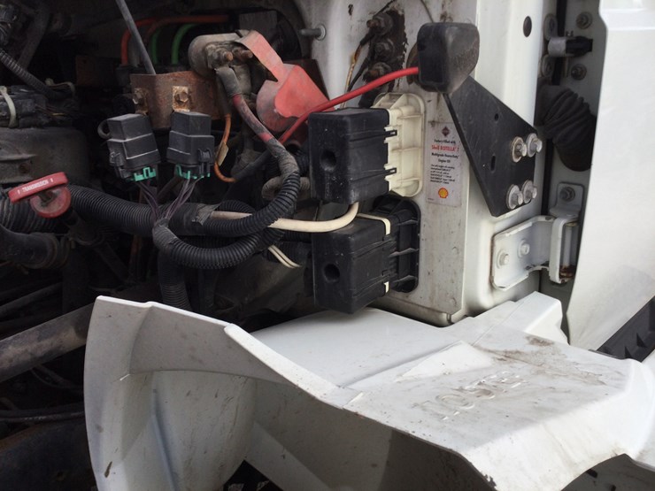 2013-international-durastar-4300-image-28