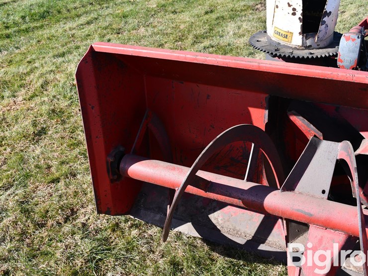 loftness-7'-snow-blower-image-12