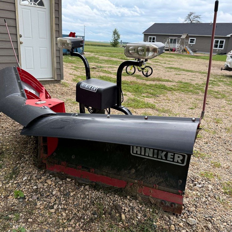 2018 Hiniker Poly Snowplow with Mounts for a 99-01 3/4 Ton Chevrolet, Has Controller