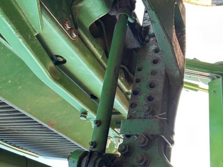 1983-john-deere-4650-image-21