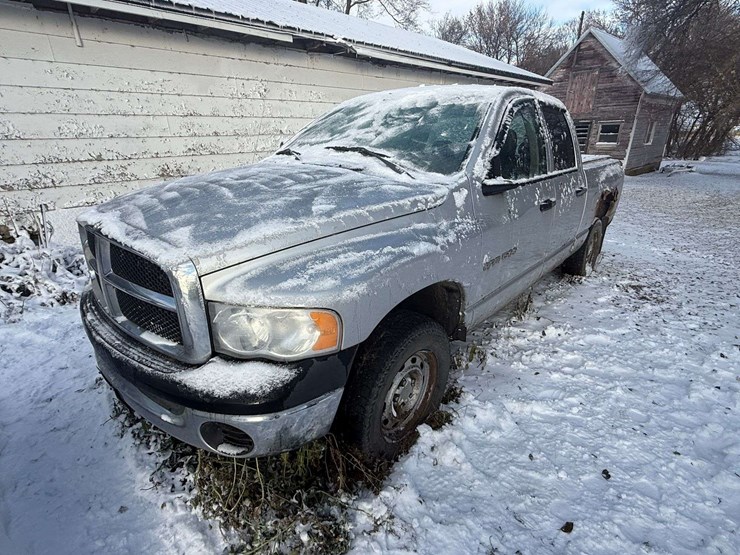 2004-dodge-ram-1500-image-18