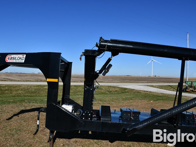 easiload-4-box-t/a-seed-tender-trailer-image-11