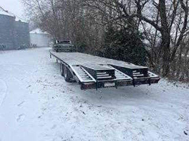 2012-coyote-30’-gooseneck-trailer-image-1