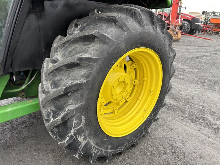 john-deere-2550-image-13