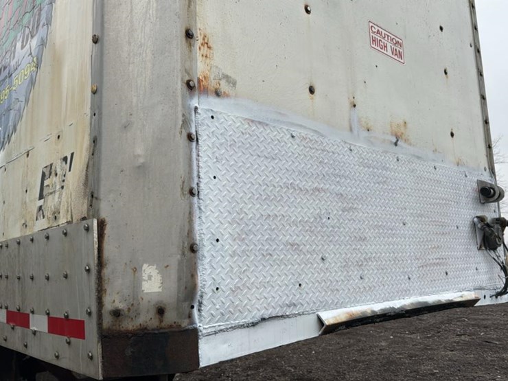 #123-•-chip-trailer-image-10