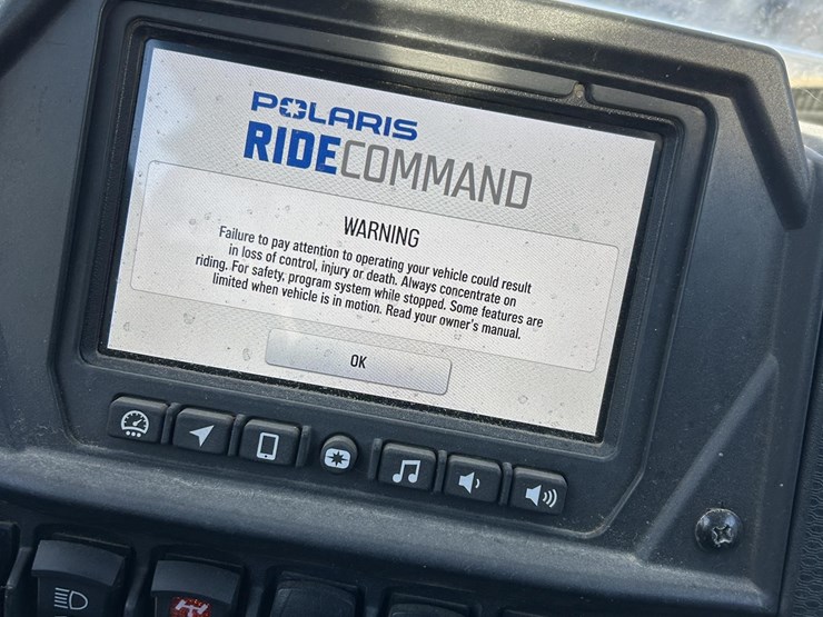 2022-polaris-rzr-1000-image-27