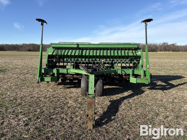 john-deere-1560-image-2