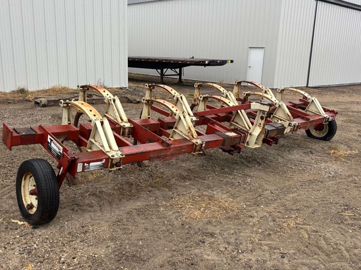 3-point-tebben-ripper,-9-shank,-24”-spacing-image-1