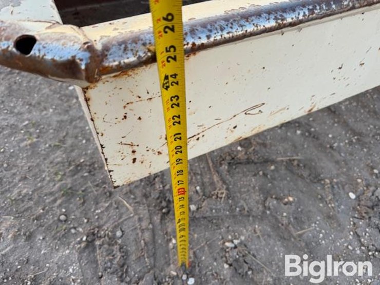 20'-steel-feed-bunks-image-16