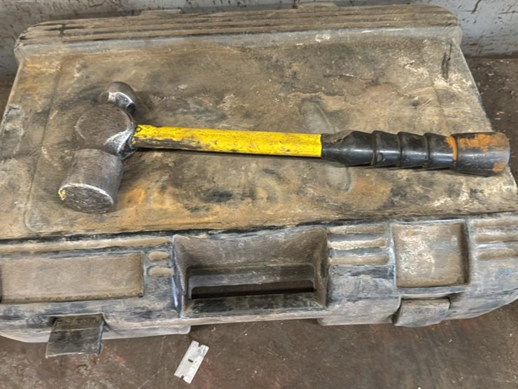 #179-•-large-and-small-socket-sets*-image-10