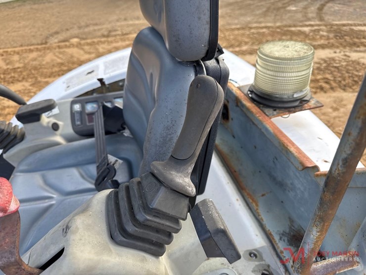 2005-bobcat-328g-image-16