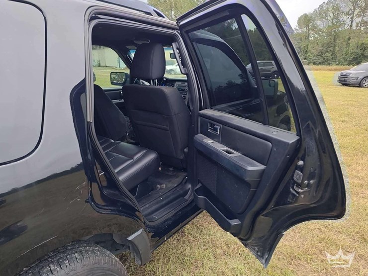 2016-ford-expedition-image-33