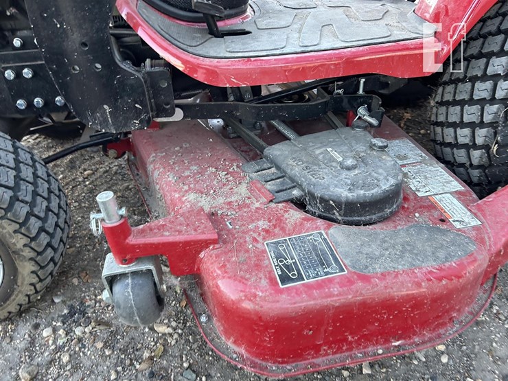 2023-case-ih-farmall-25sc-image-19