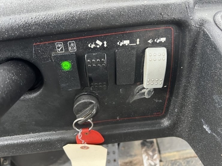 2015-toro-workman-mde-image-17