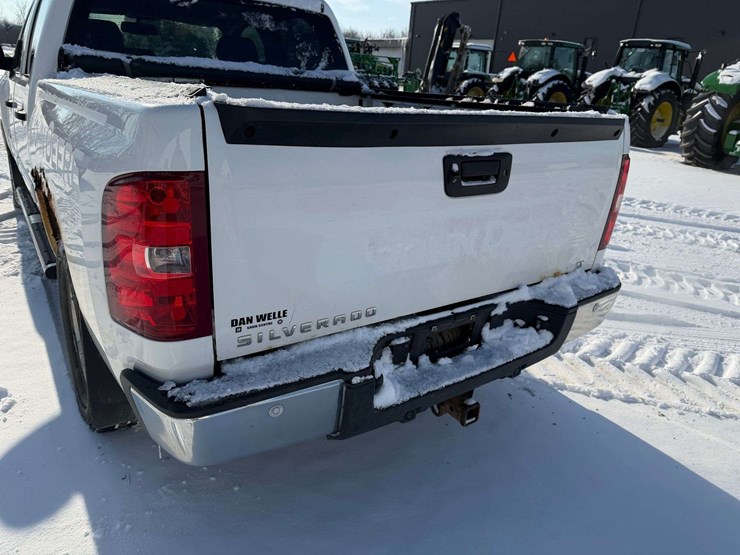 2013-chevrolet-silverado-1500-lt-image-21