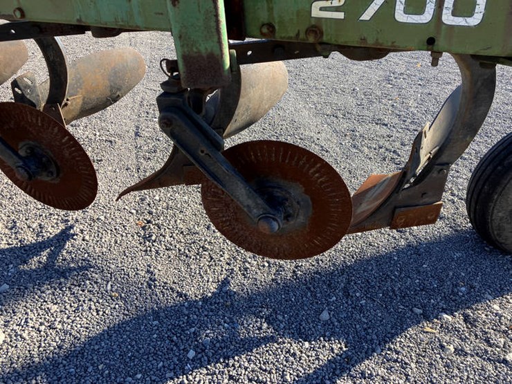 john-deere-2700-image-8