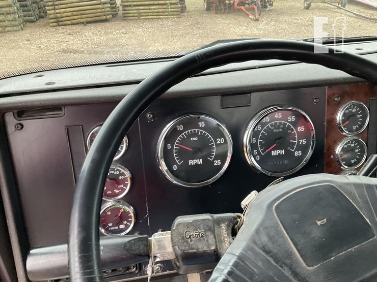 2002-international-9100-image-10