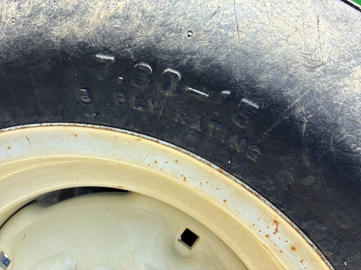 #113973-•-unverferth-7x-zone-builder-ripper-#a41470499-image-17