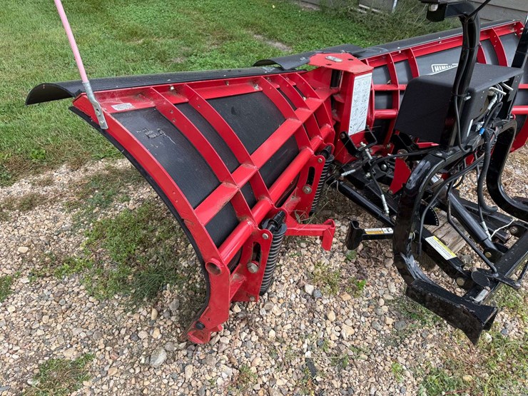 2018-hiniker-poly-snowplow-with-mounts-for-a-99-01-3/4-ton-chevrolet,-has-controller-image-9