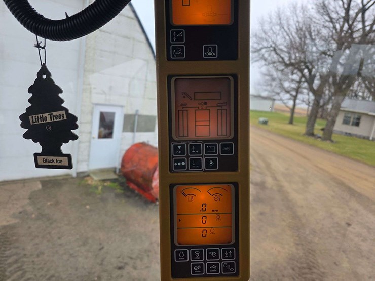 2000-john-deere-9650-sts-image-80