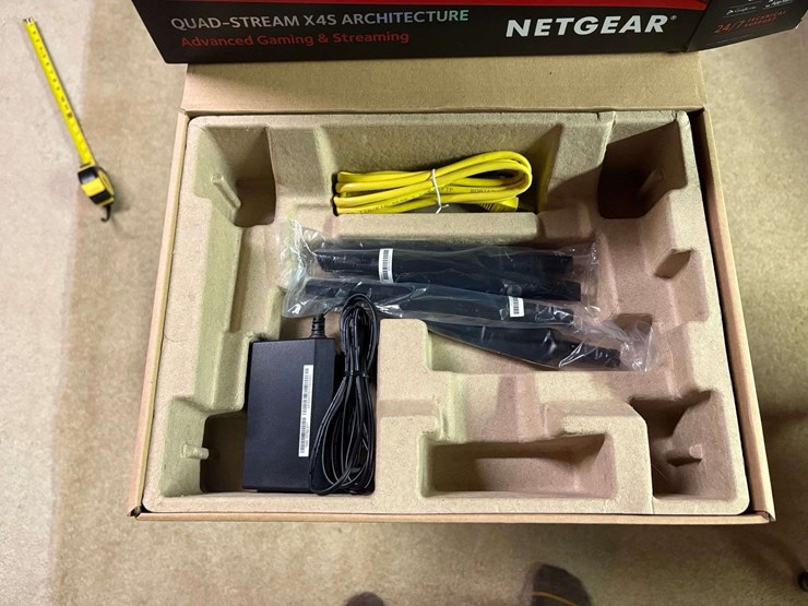 netgear-nighthawk-x4s-smart-wifi-router,-works-as-it-should-per-seller-image-4