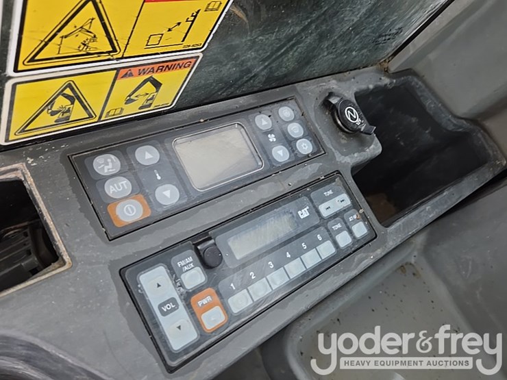 2012-caterpillar-349el-image-77