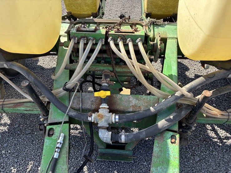 john-deere-7000-image-14