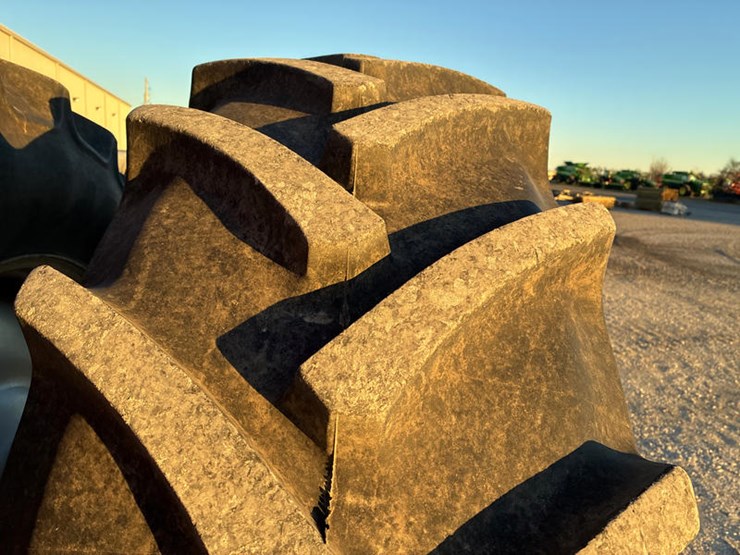 case-ih-275-image-56