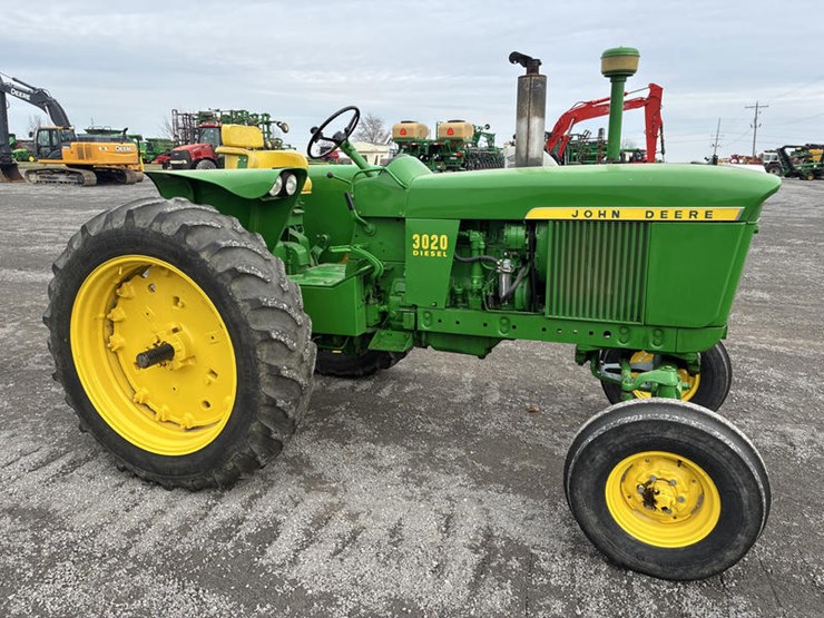 john-deere-3020d-image-1