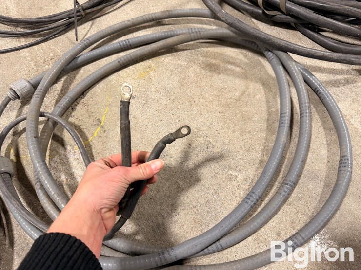 220v-power-cords-&-in-cab-monitors/wire-harnesses-image-16