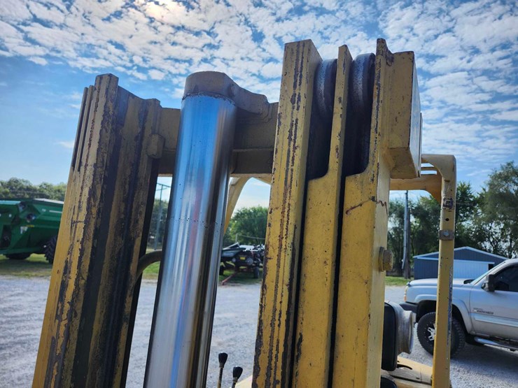 cat-lp-forklift-image-16