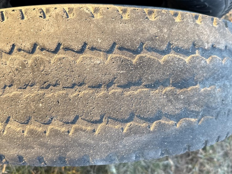 various-brand-tires-image-14