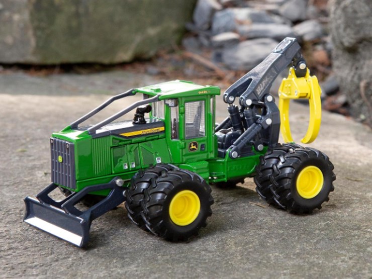 #95-•-john-deere-948l-ii-grapple-skidder-1/50-scale-die-cast-metal-replica-image-2