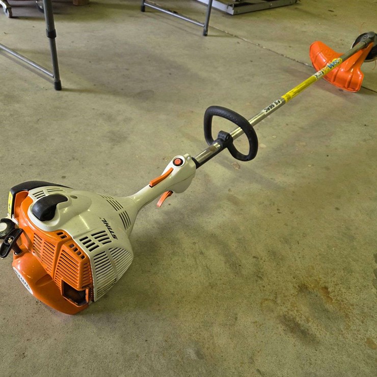Stihl FS56RC Weed Eater