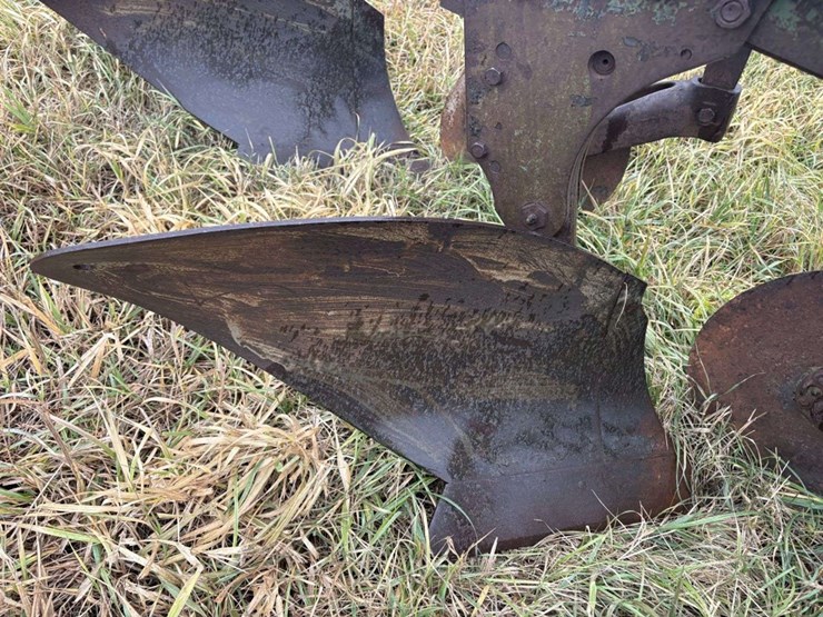 john-deere-310-image-8