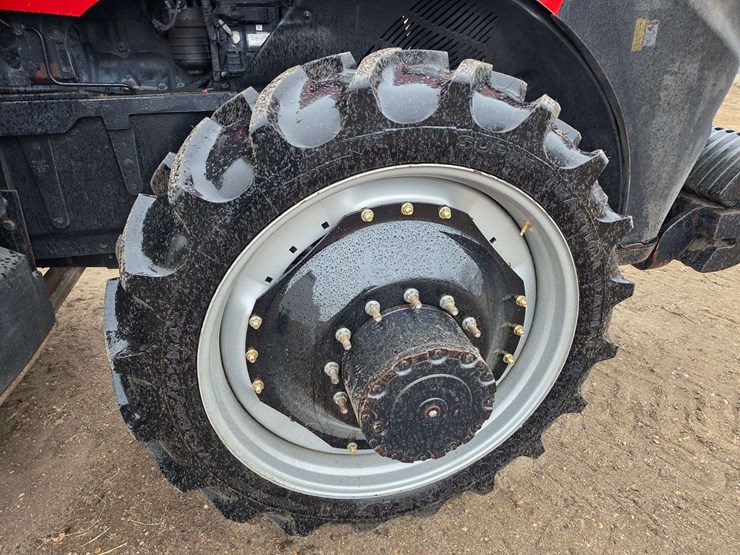 2020-magnum-250-image-34