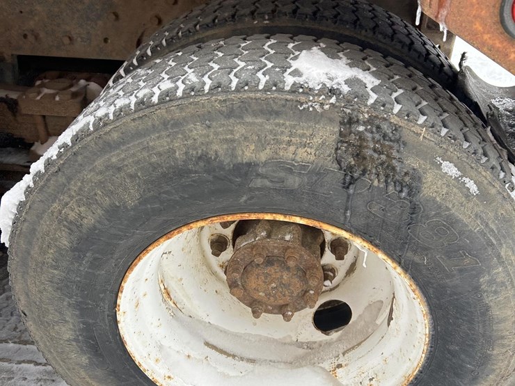 1995-international-4900-image-8