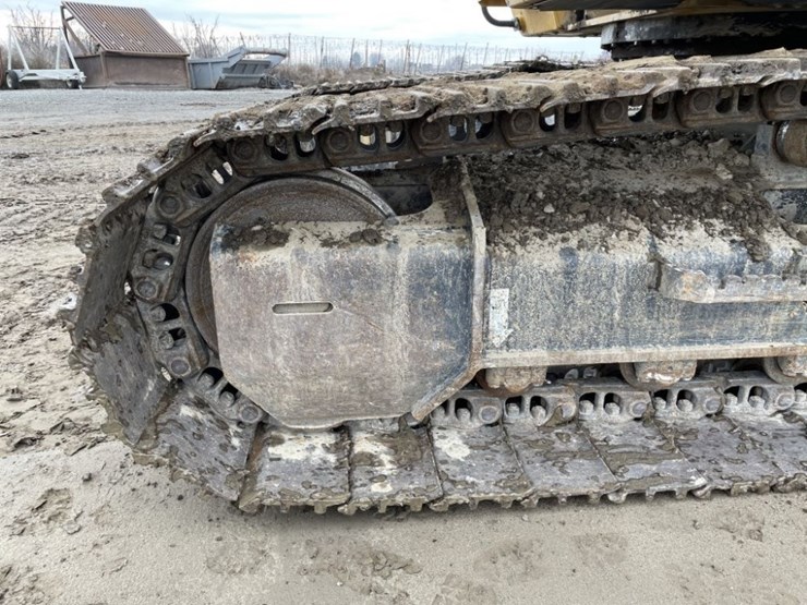 deere-210g-lc-image-31