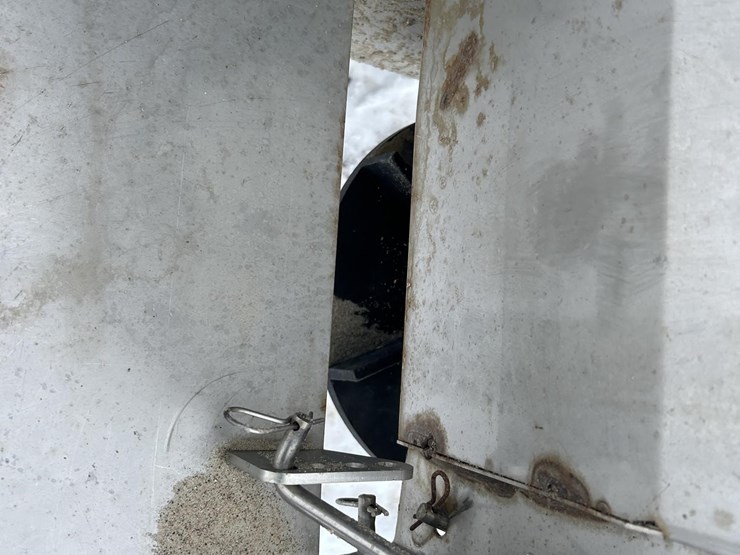 ford-f550-xl-image-41