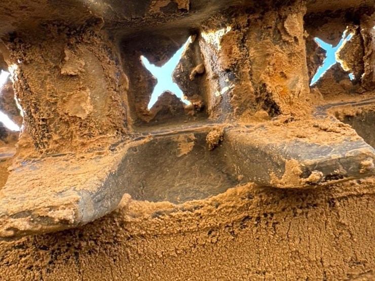 2022-caterpillar-299d3-image-12