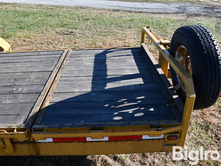 2011-corn-pro-21'-t/a-tilt-deck-trailer-image-15