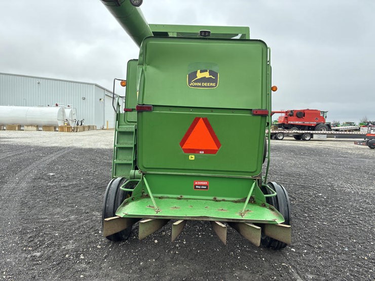 john-deere-6620-titan-ii-image-5