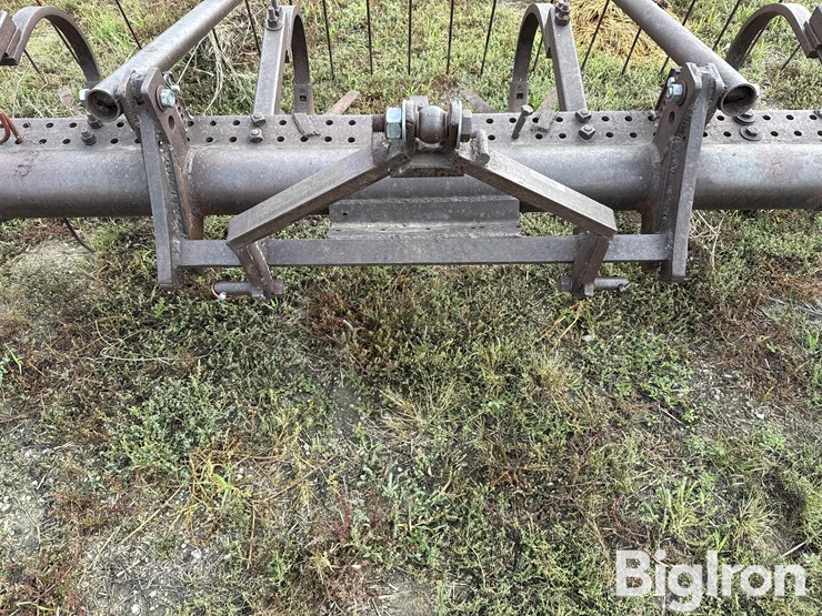 3-pt-mounted-chisel-image-9