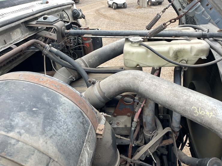 #1134-•-1993-ford-sheetrock-boom-truck-(has-mn-title)-image-8