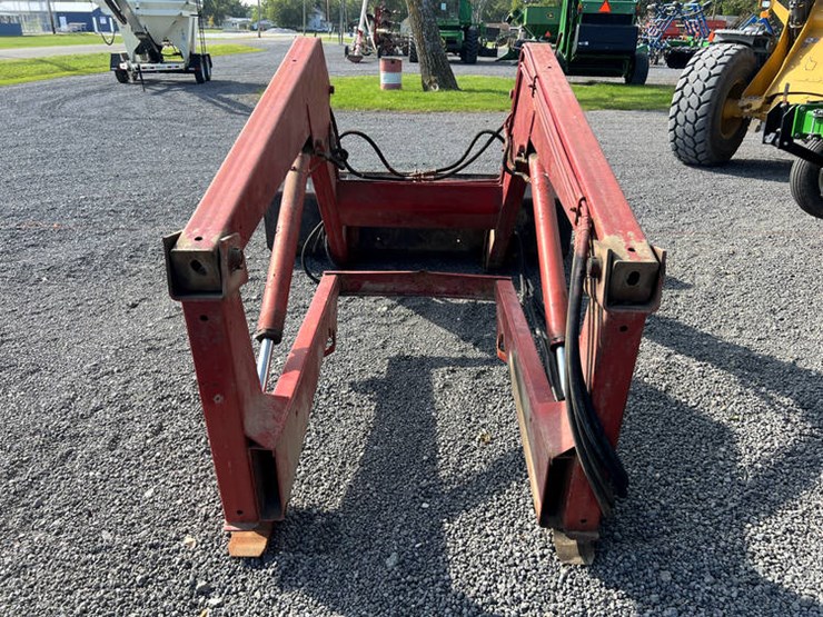 case-ih-2350-image-6