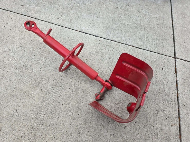 massey-ferguson-22-image-2