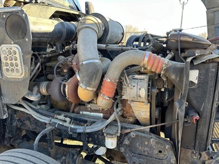 2006-kenworth-t600-image-24