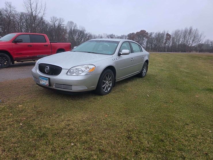 2006-buick-lucerne-cxl,-216,480-miles,-cruise,-am/fm/cd,-dual-climate-control,-heated-leather-seats,-image-12