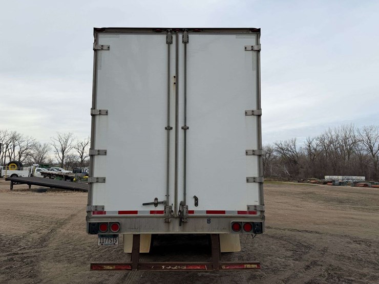 2006-utility-4000d-x-image-5