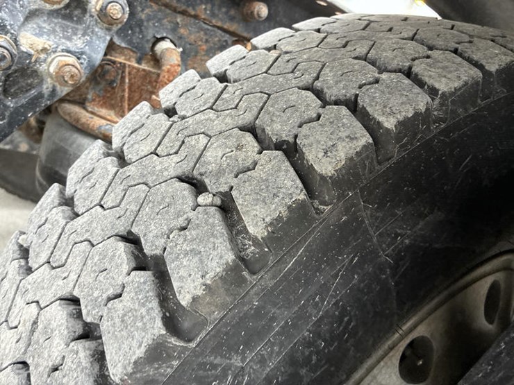 2007-kenworth-t800-image-32